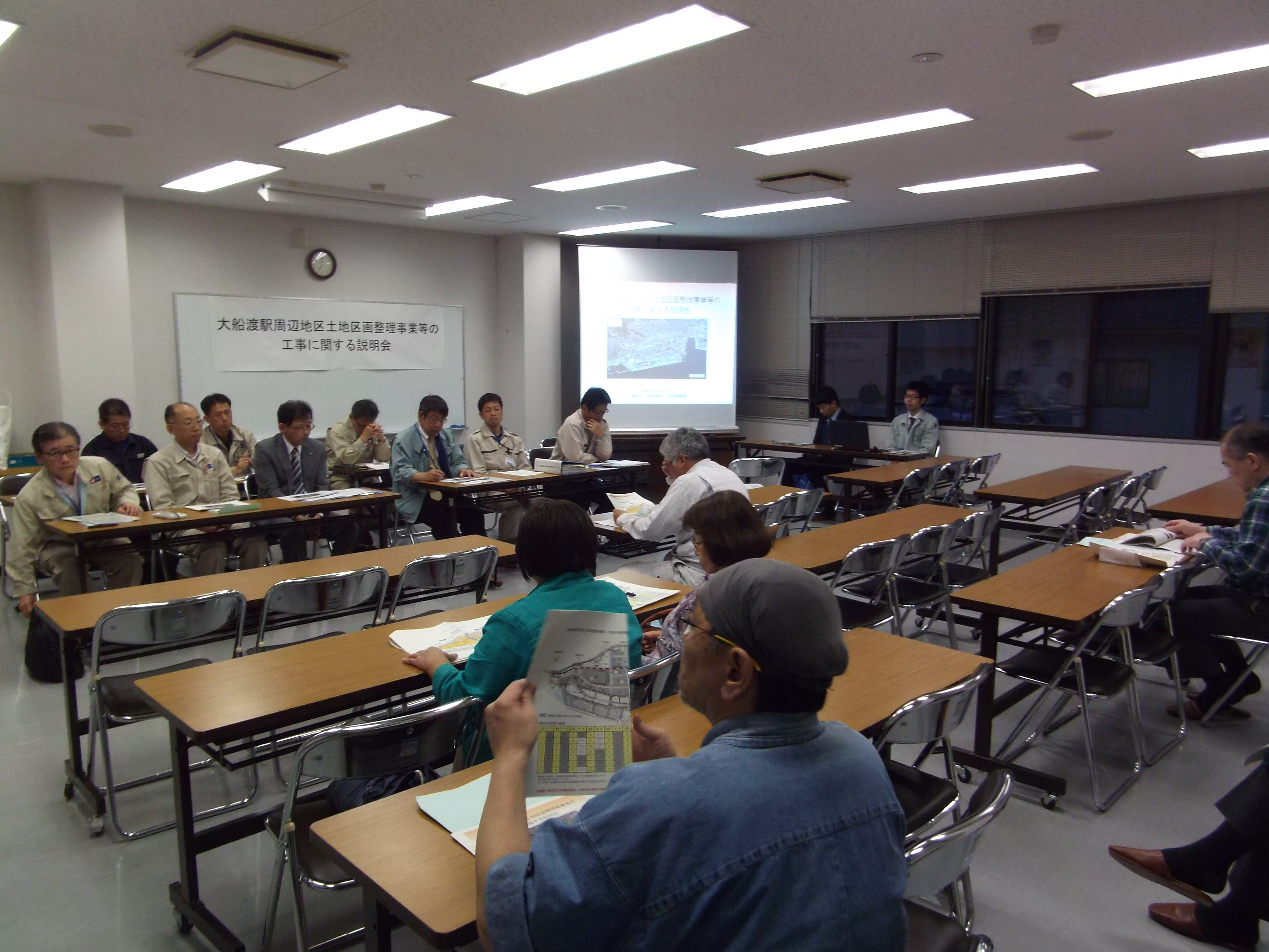 大船渡駅周辺土地区画整理事業などの工事に関する住民説明会2回目の様子