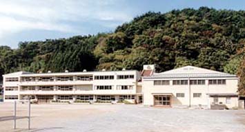 日頃市小学校