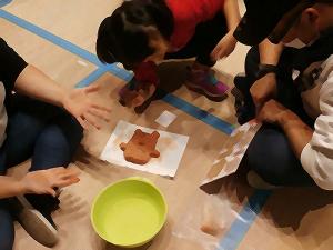 土偶製作の様子