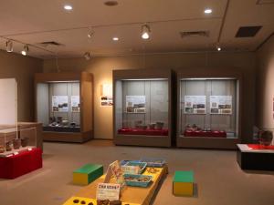 遺跡発掘資料展の画像