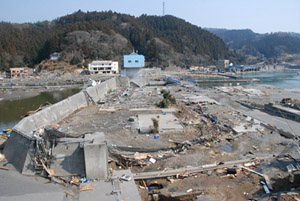 綾里地区の平成23年3月13日撮影の画像1