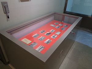 展示された昔の写真の様子