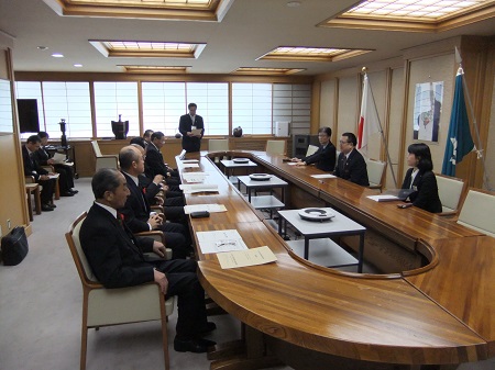 岩手県沿岸都市議会連絡会議で対県要望を行いましたの写真2