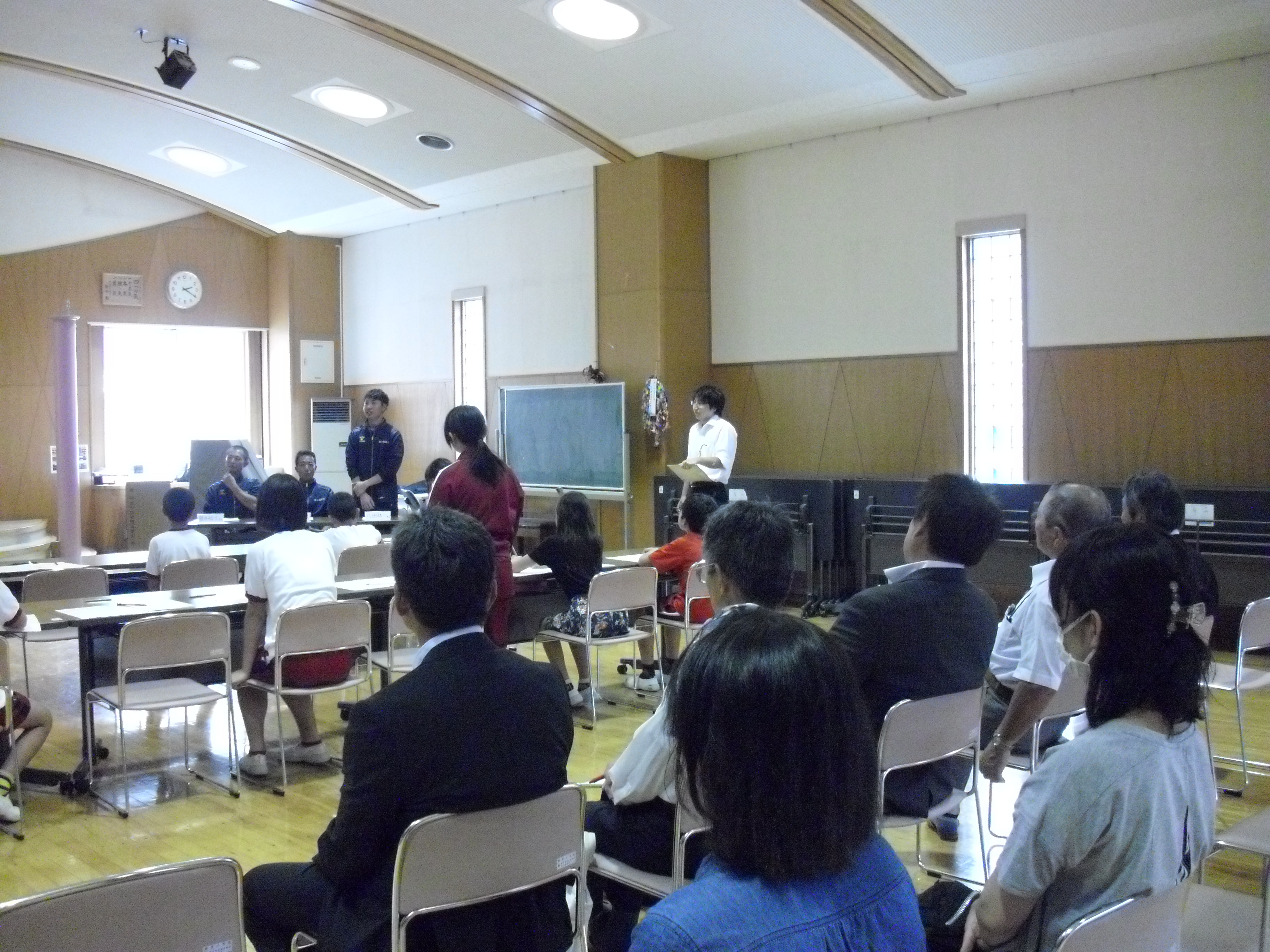綾里小学校出前授業の様子