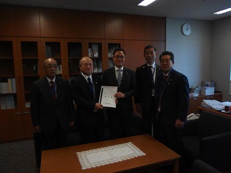 地元選出国会議員への要望書提出