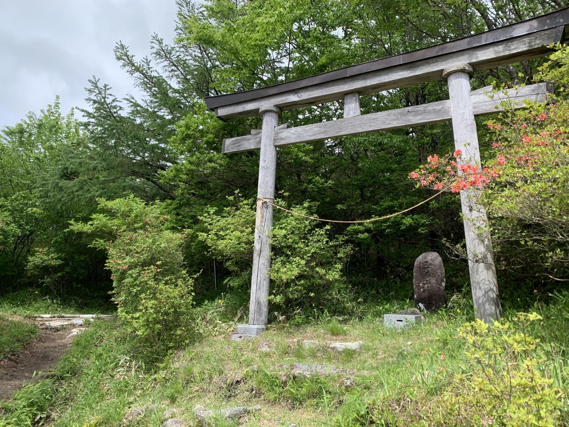 赤坂峠登り口